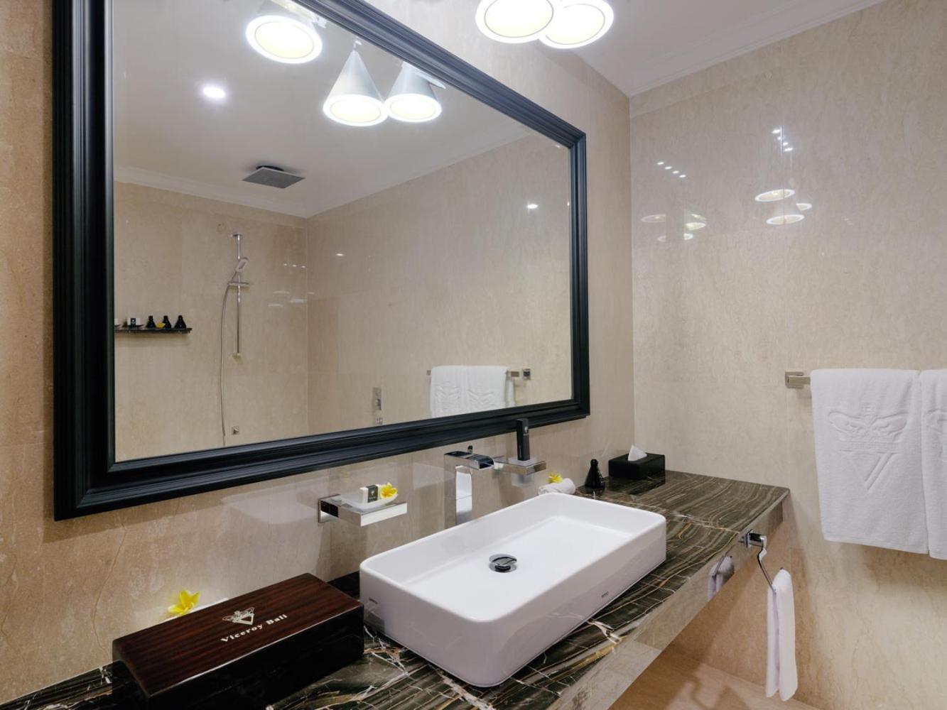 Cascades Suites Ubud Esterno foto