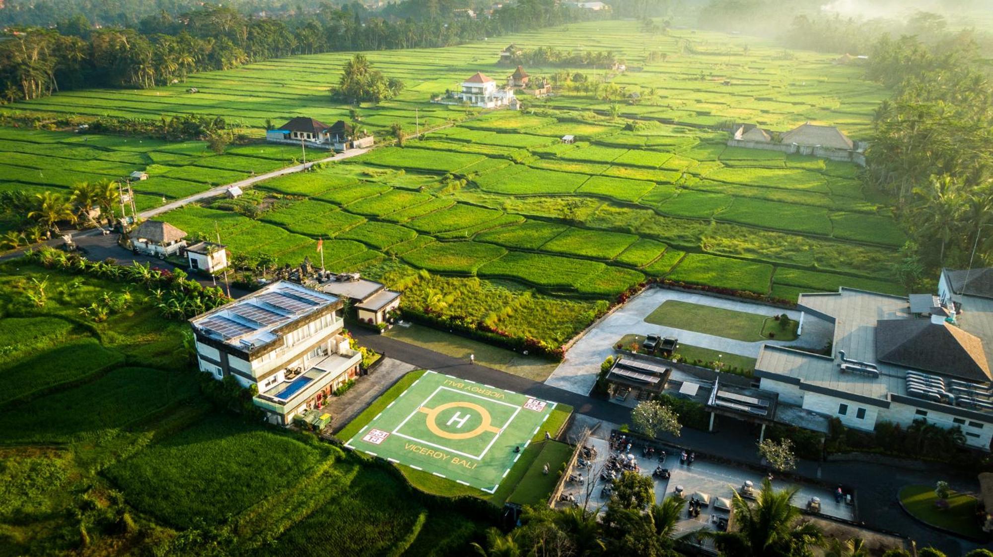 Cascades Suites Ubud Esterno foto