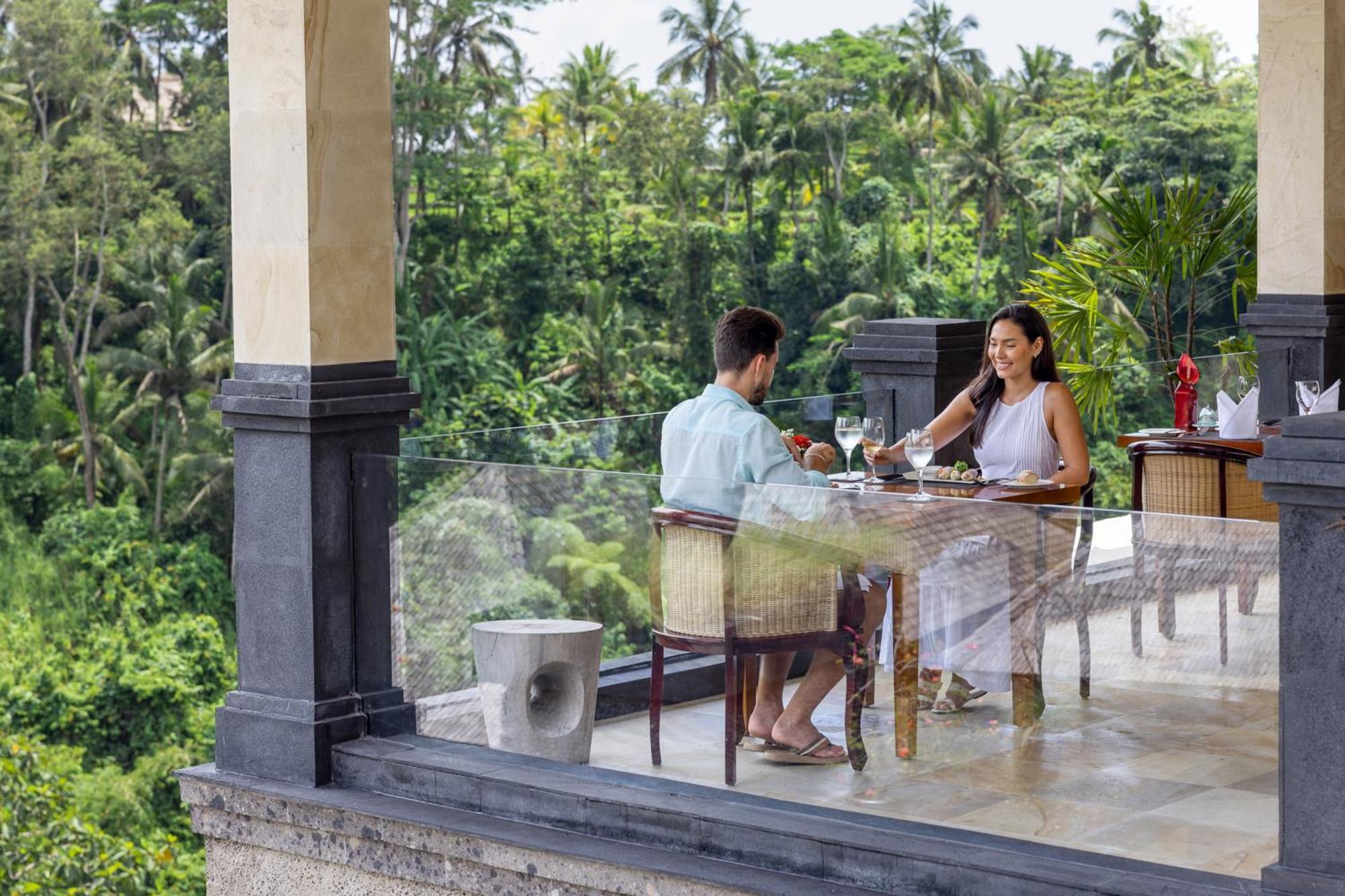 Cascades Suites Ubud Esterno foto