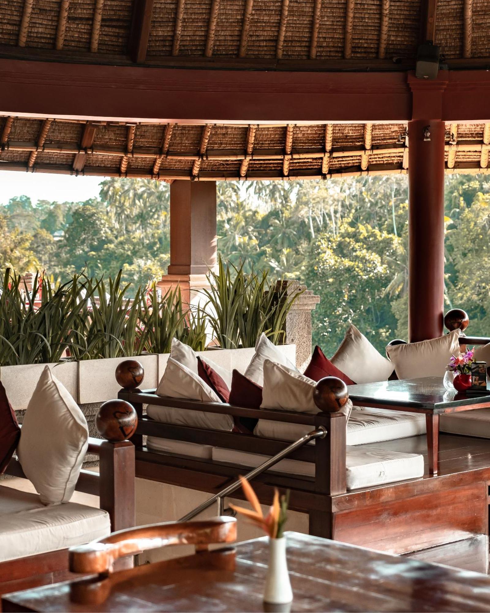 Cascades Suites Ubud Esterno foto