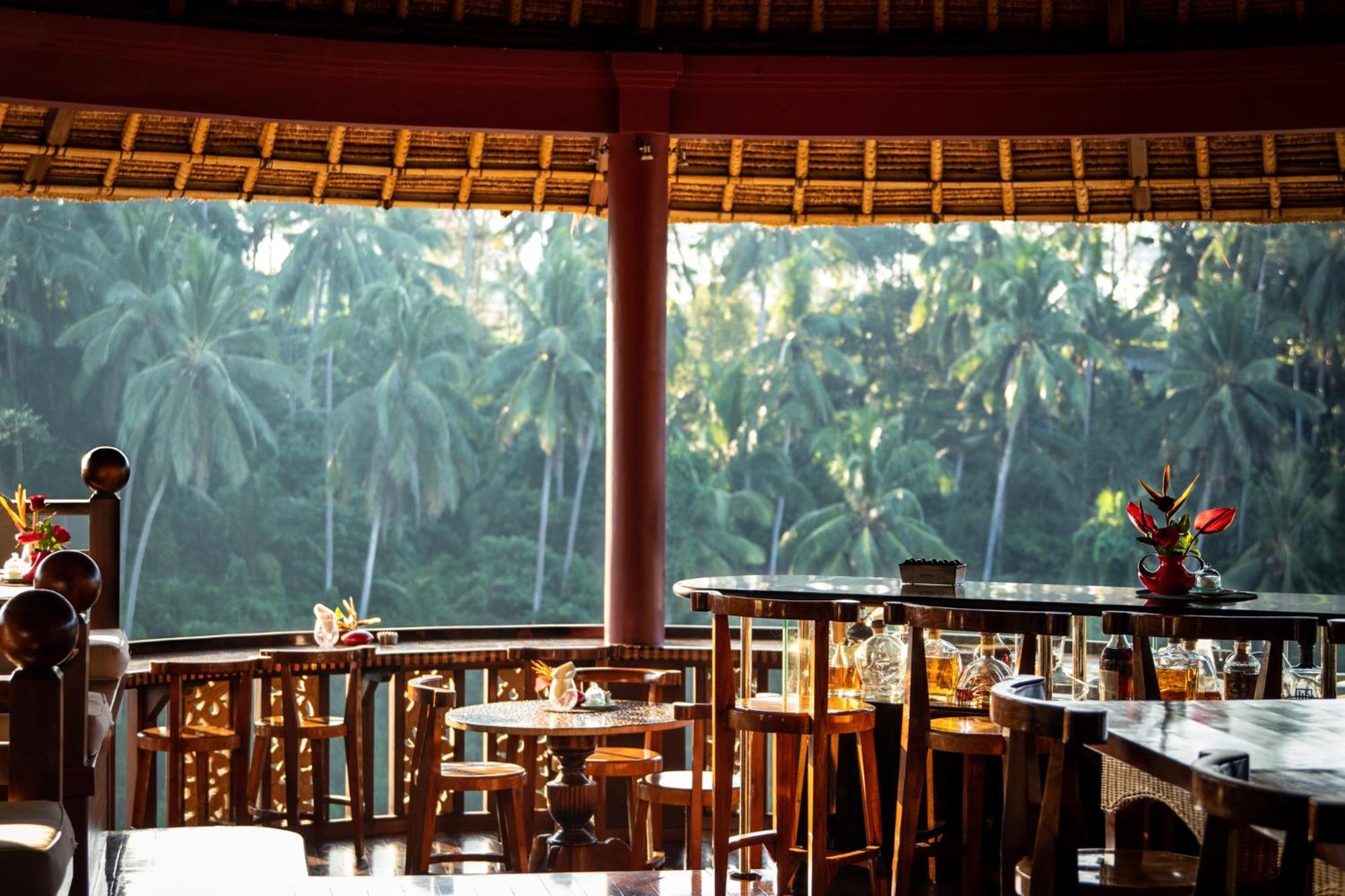 Cascades Suites Ubud Esterno foto