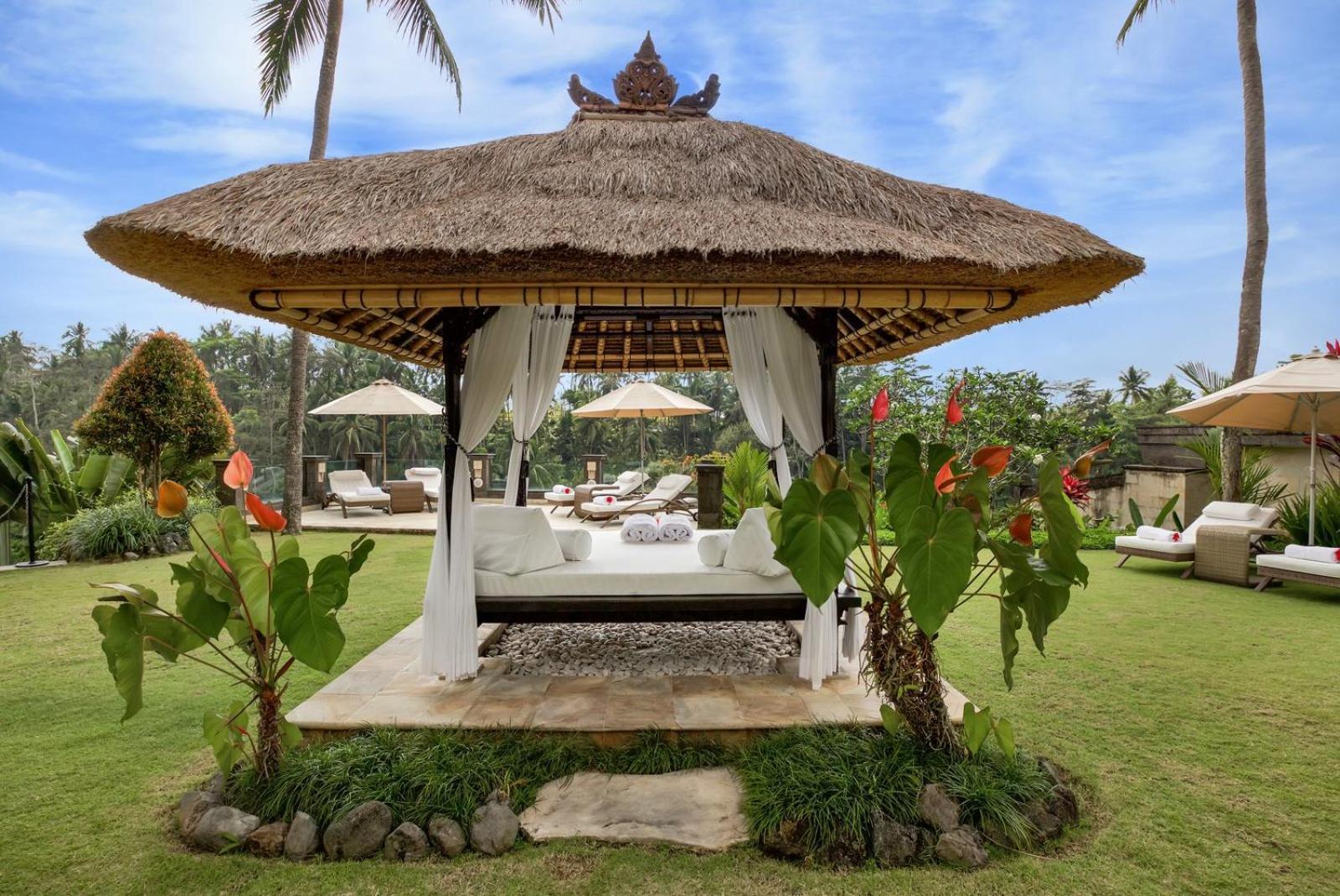 Cascades Suites Ubud Esterno foto