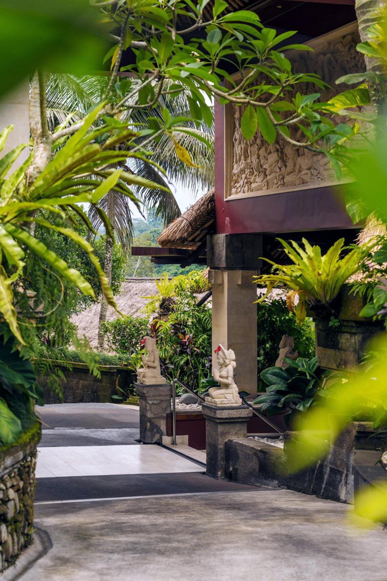Cascades Suites Ubud Esterno foto